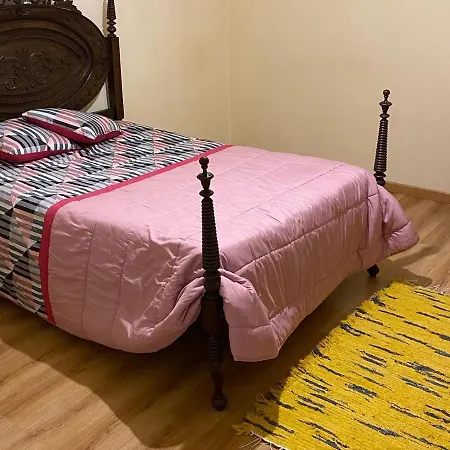 Casas Bremen De Sernancelhe